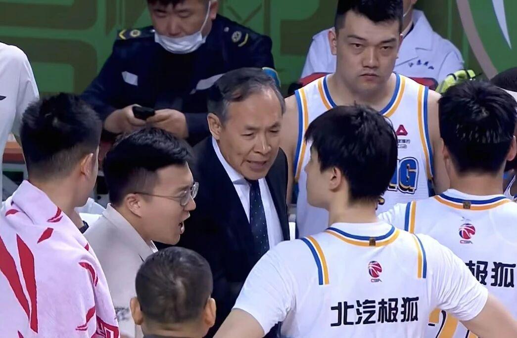 jjb-北京男篮大胜同城劲敌，广东男篮33分大胜，辽宁男篮双加时惜败